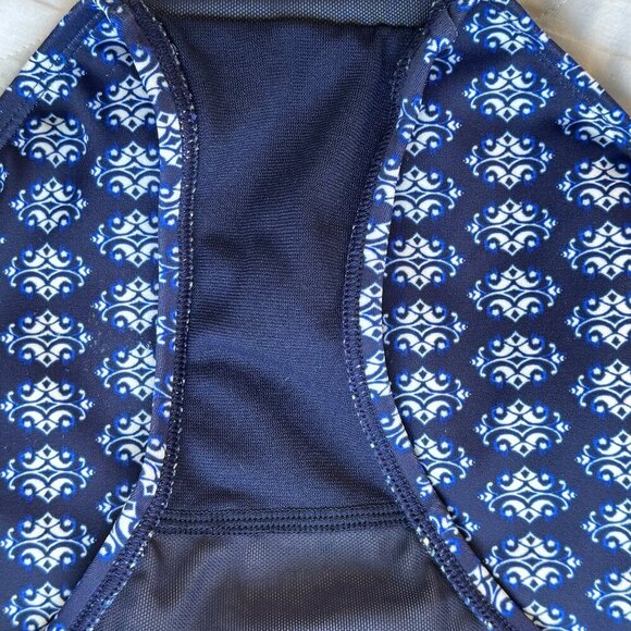 Athleta Tangier Cutout One Piece Swimsuit Navy Blue and White Print Halter Smal - Picture 5 of 11